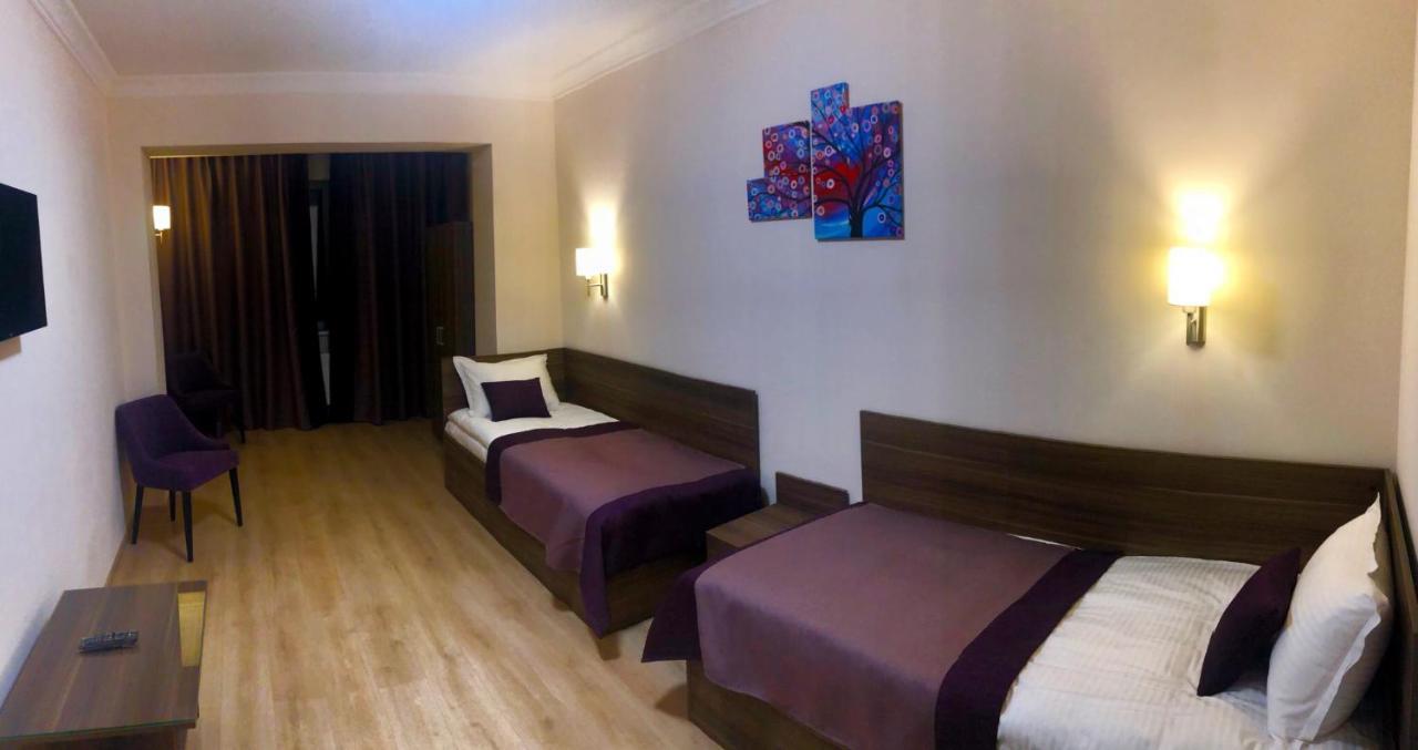 Non-Stop Economy Hotel Boryspilʼ Екстериор снимка
