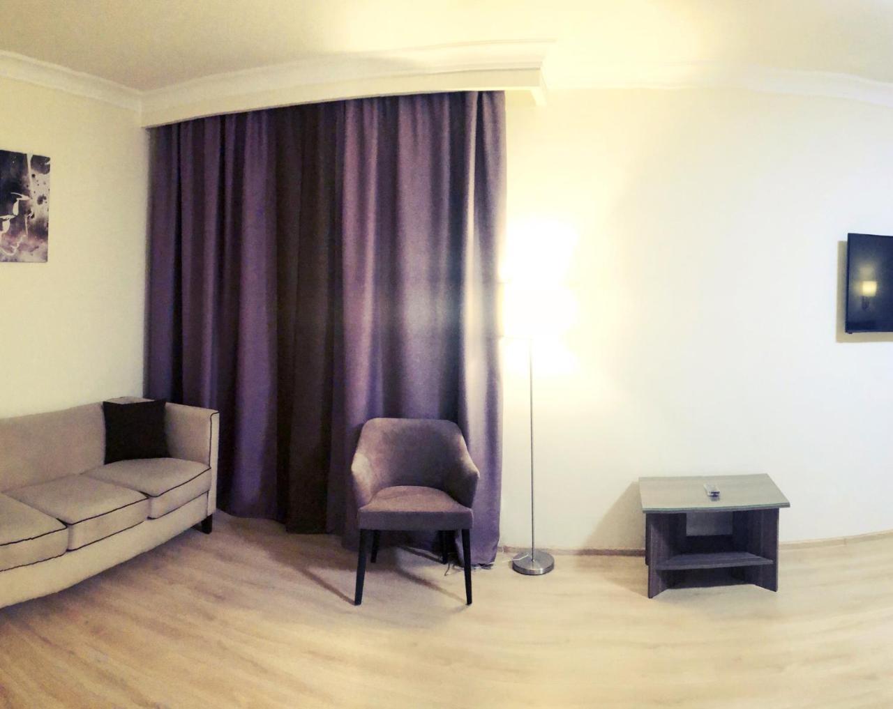 Non-Stop Economy Hotel Boryspilʼ Екстериор снимка