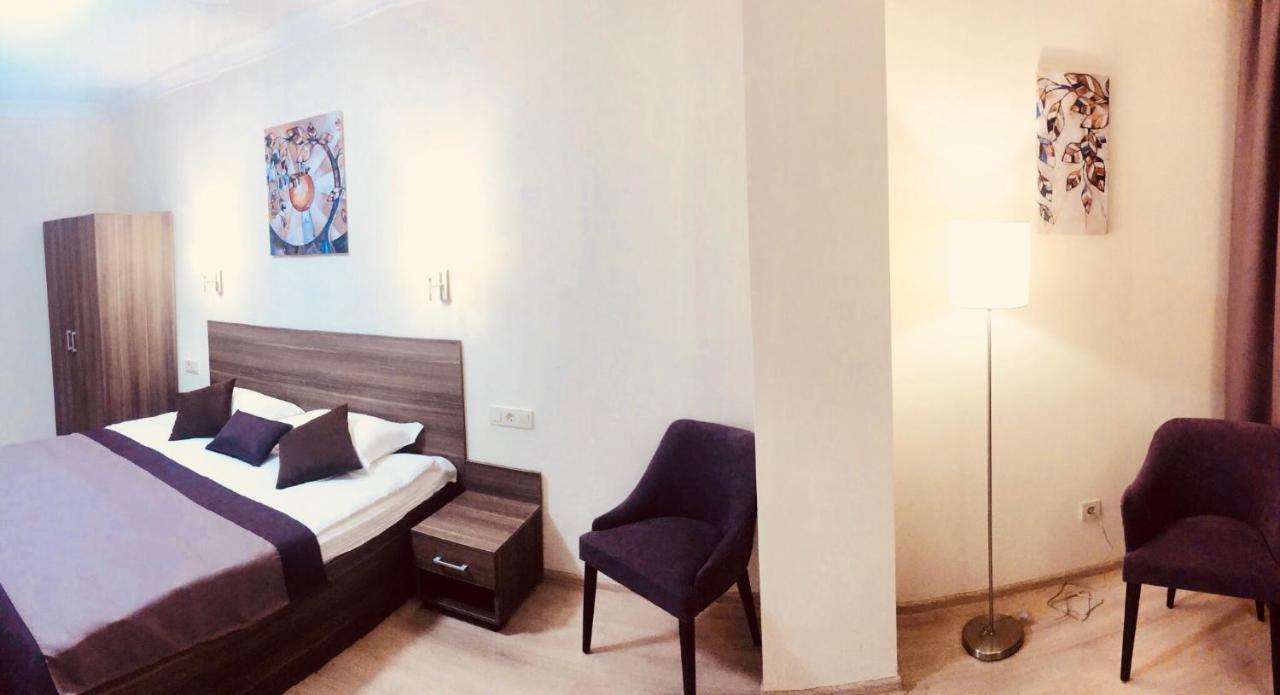 Non-Stop Economy Hotel Boryspilʼ Екстериор снимка